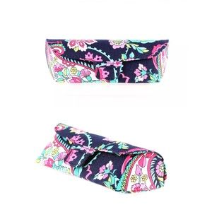 ✨💕 Vera Bradley glasses case Petal Paisley 🌸✨